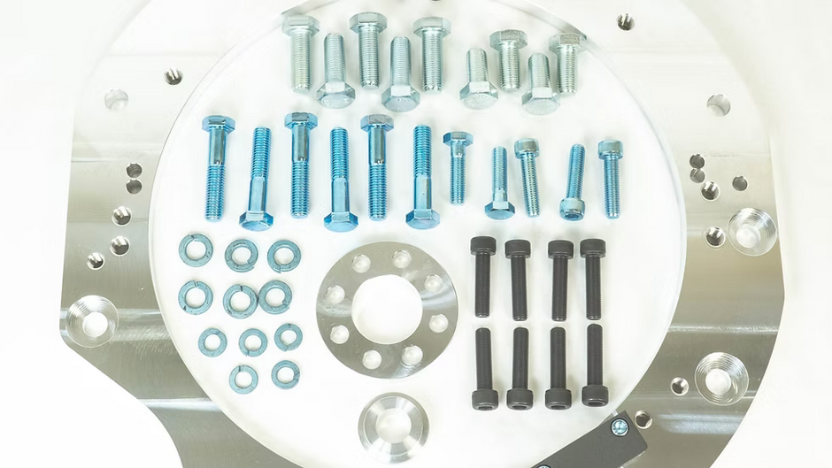 VK56 TO VQ35/37/VR30 6 SPEED TRANSMISSION ADAPTER KIT